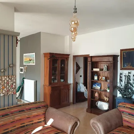 Attico In Riva Al Mare Apartment