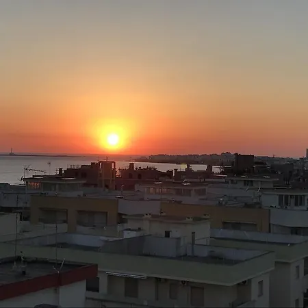 Attico In Riva Al Mare *